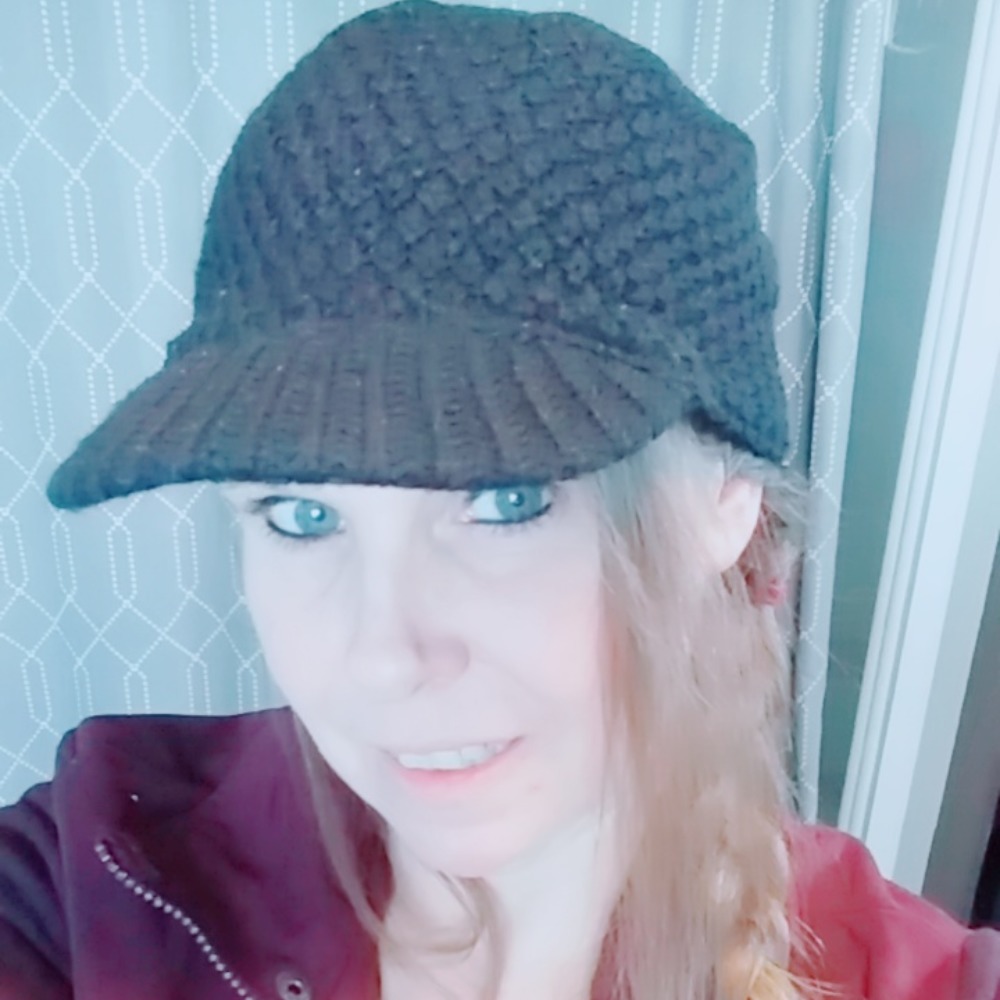 Meet your Posher, Lisa